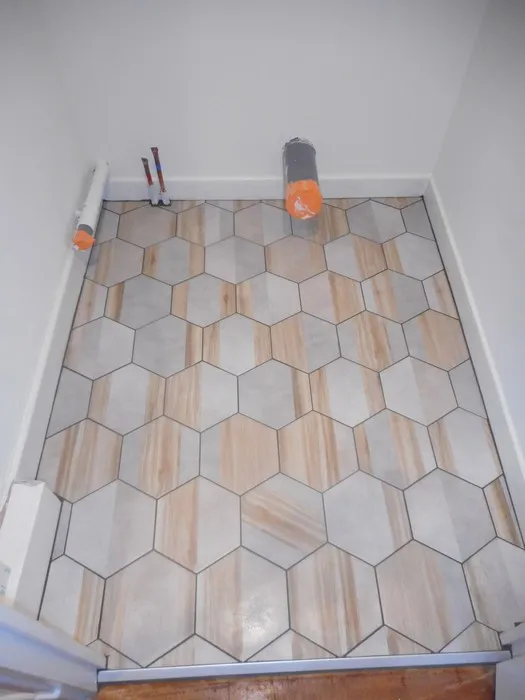 Pose de carrelage en mosaïque à Aurillac